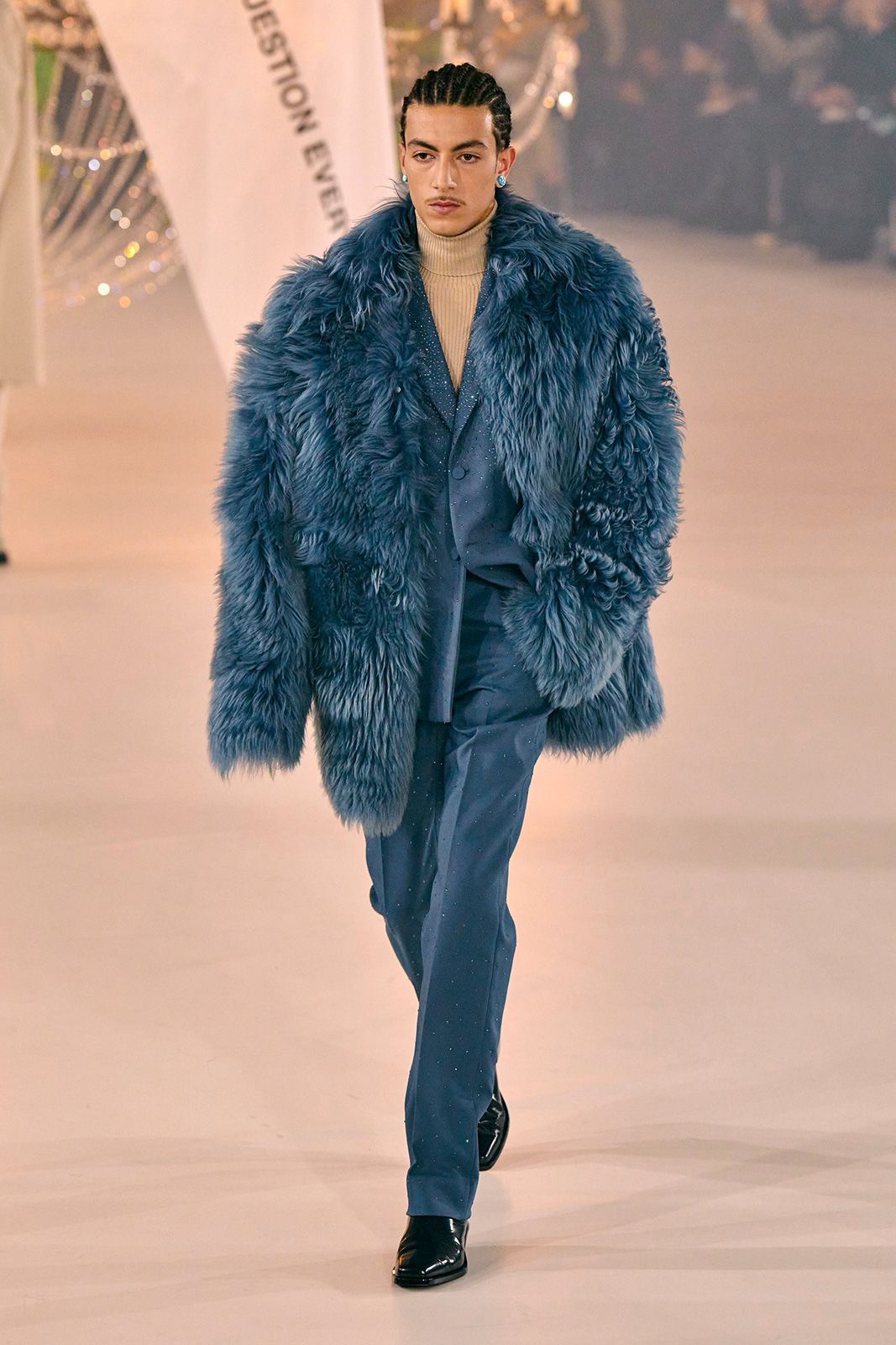 Off White Fall 2022 Ready to Wear Paris 35.jpg