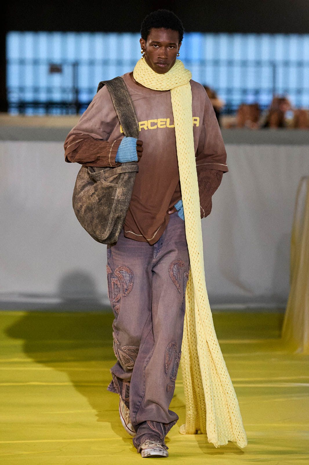 RUNWAY_LOOK_22_DESIGUAL_STUDIO_FASHION_SHOW_2025_10.jpg