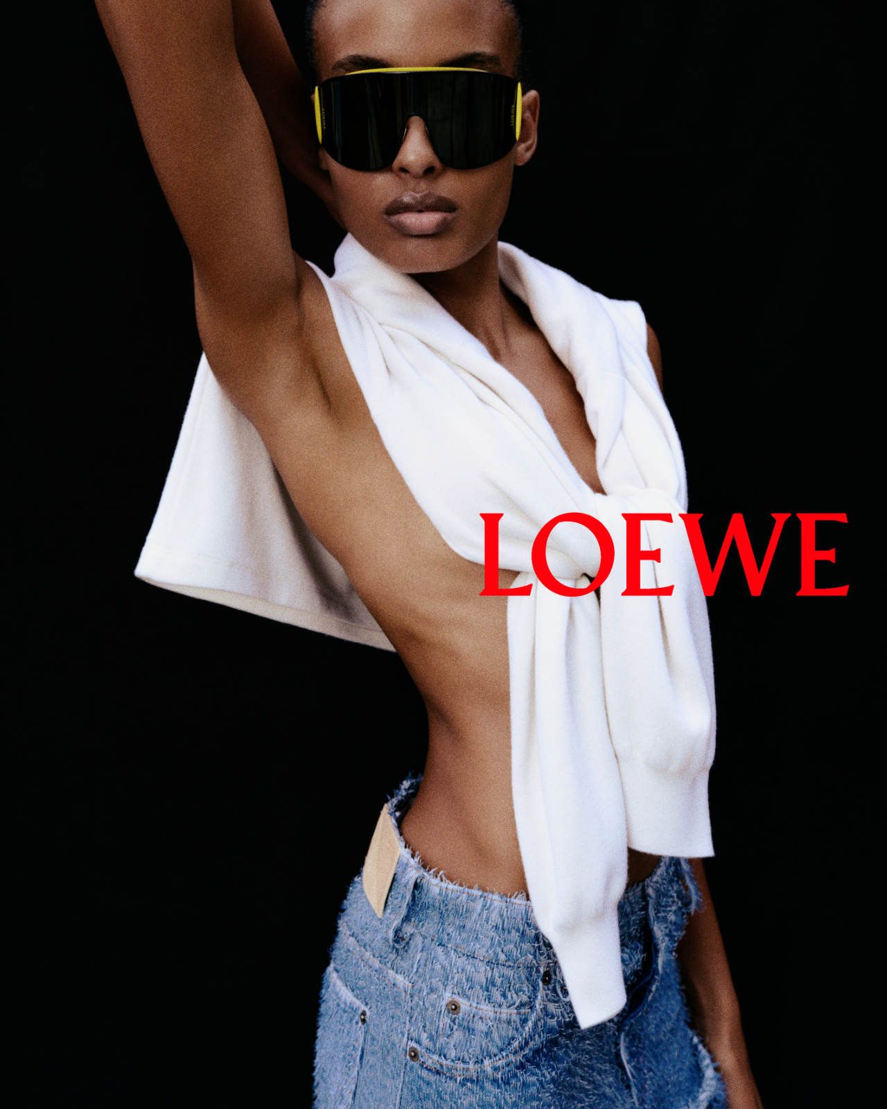LOEWE SS26 CAMPAIGN MODEL 3.jpg