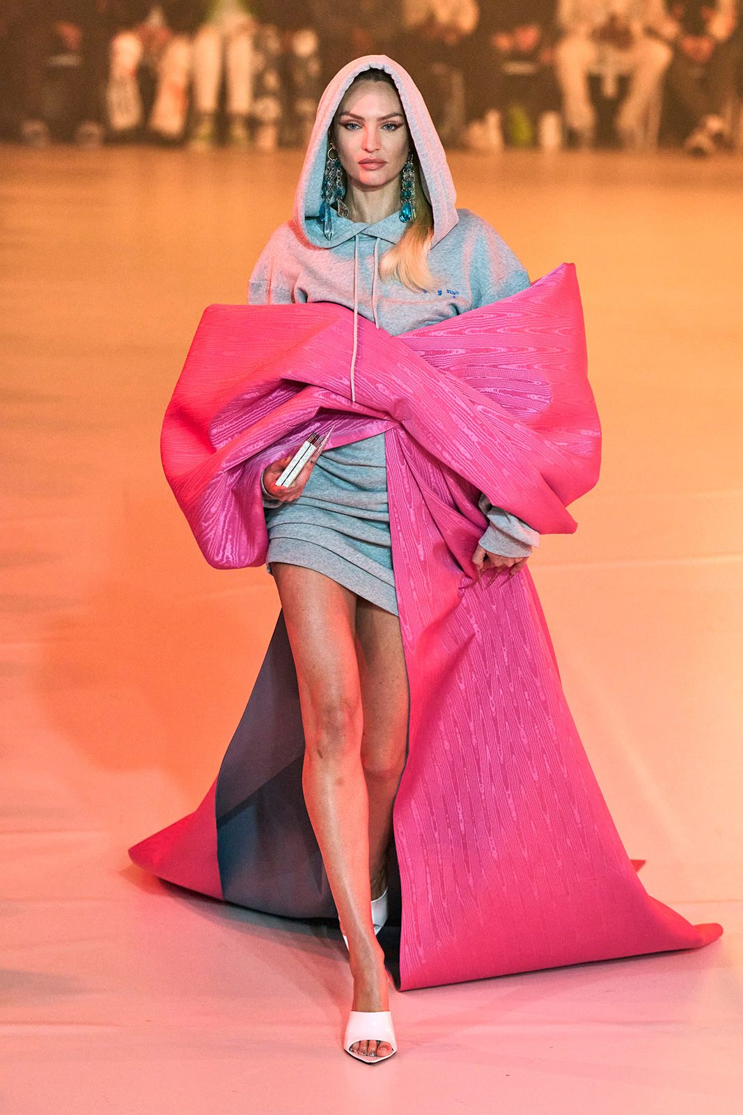 Off White Fall 2022 Ready to Wear Paris 51.jpg