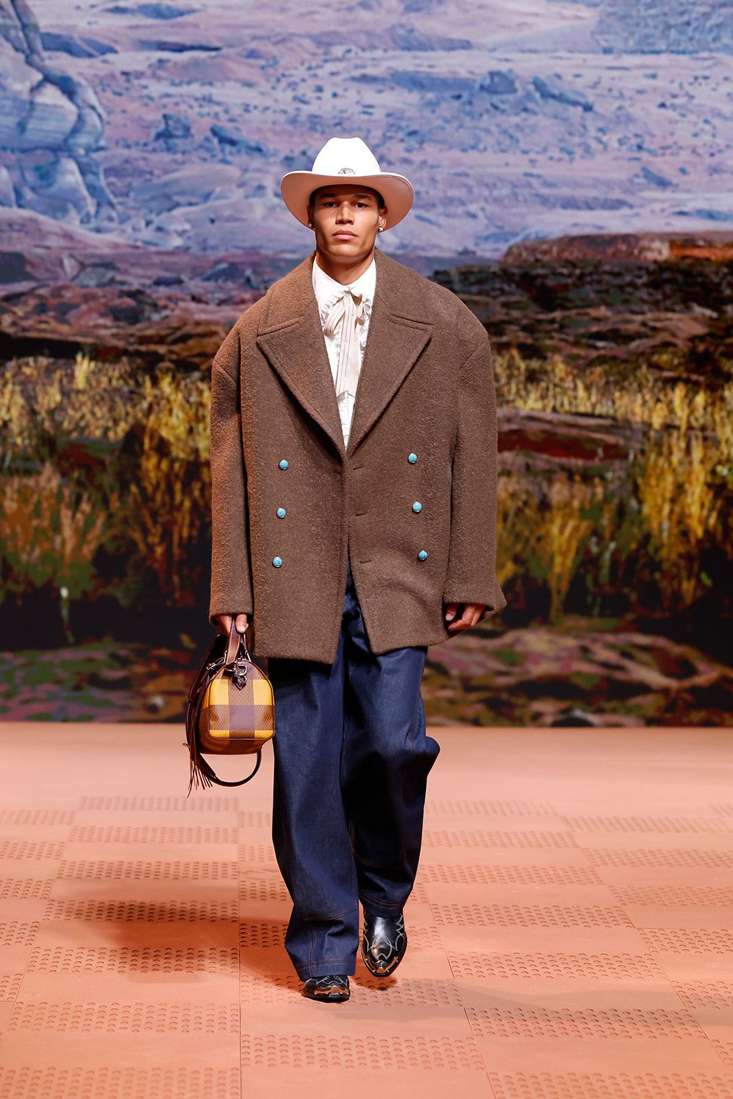 LOUIS_VUITTON_MENS_FALL_WINTER_2024_7.jpg
