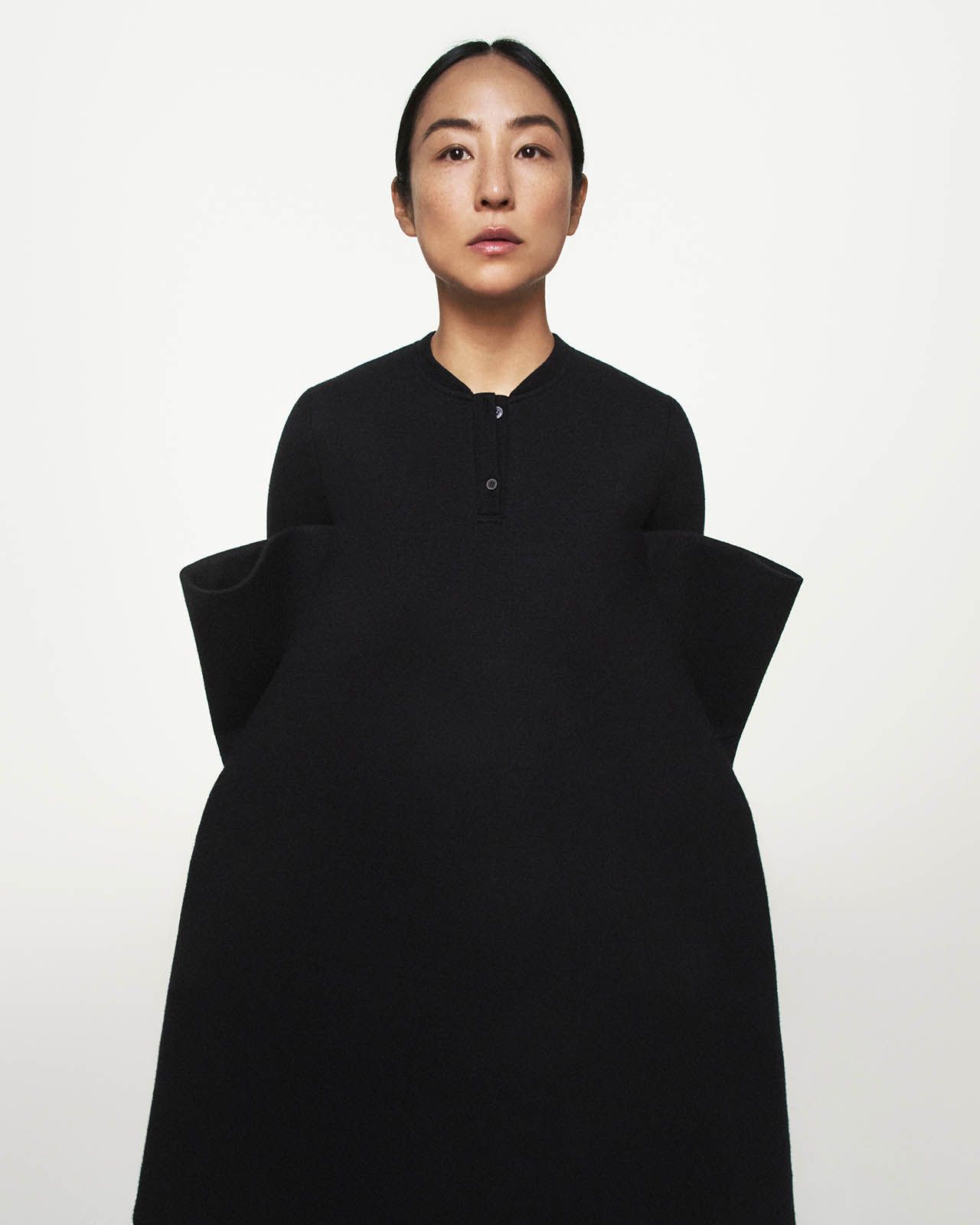 LOEWE_FW24_DAVID_SIMS_CAMPAIGN_2.jpg