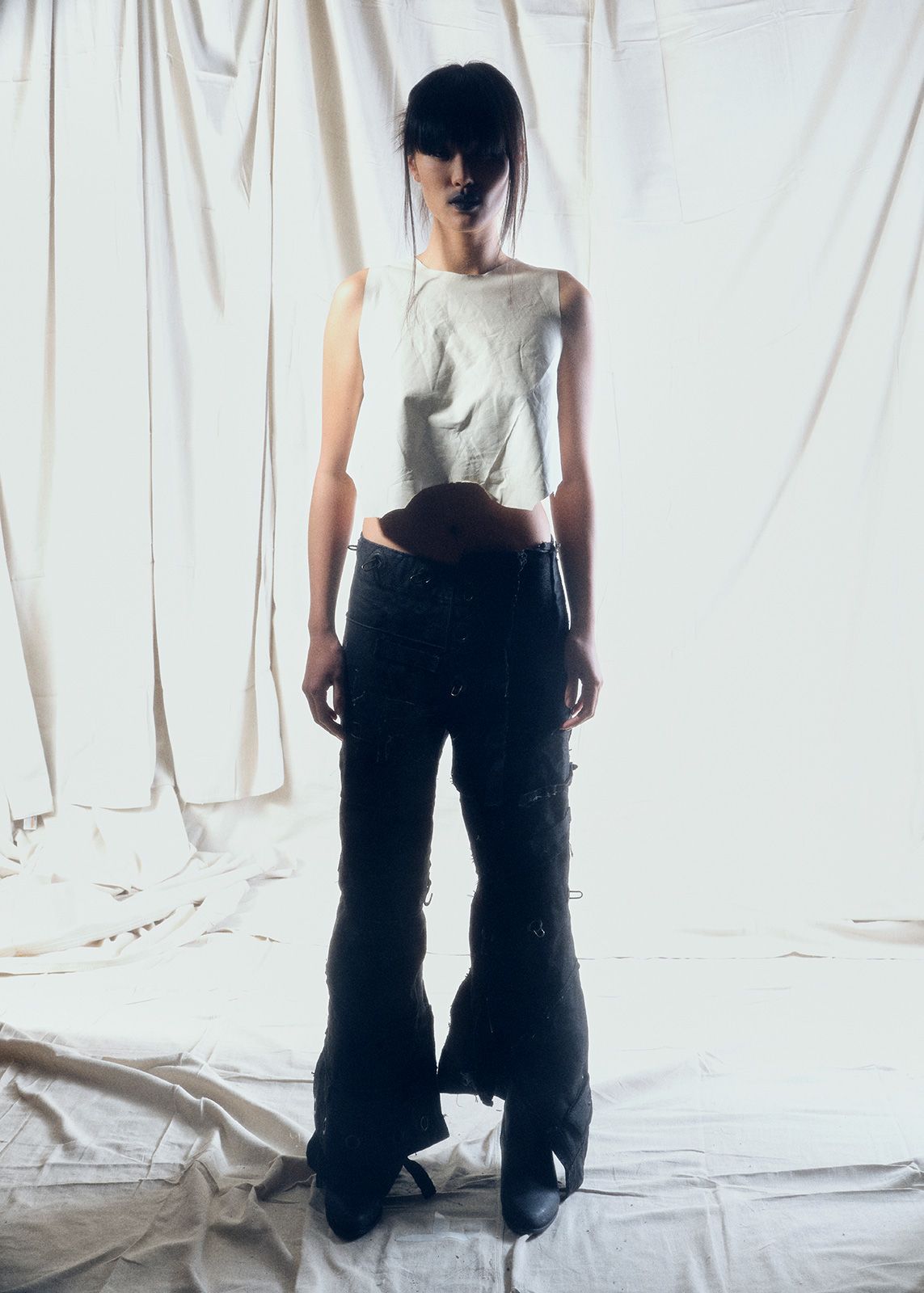 Elena Velez Metalmagazine 17.jpg