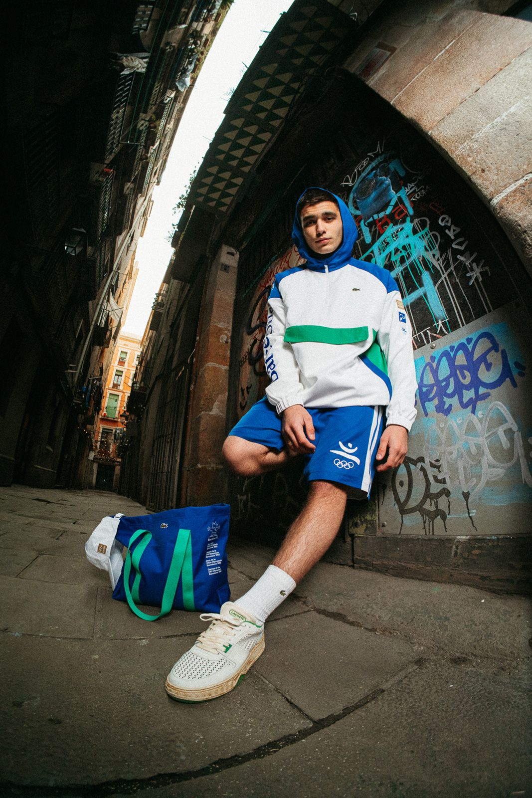 Metal Lacoste 3.jpg