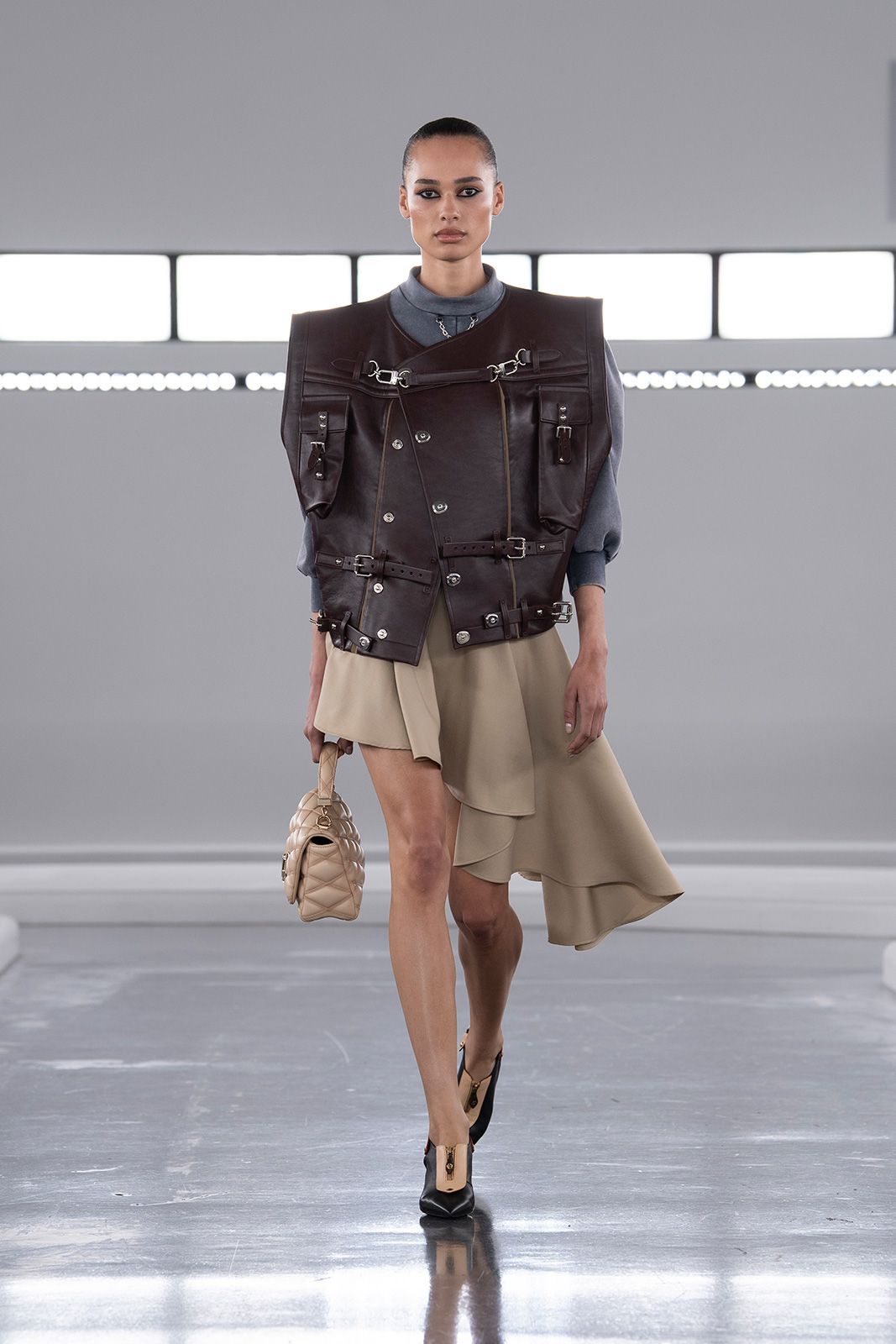 Louis_Vuitton_Women_s_Pre-Fall_2024_49.jpg