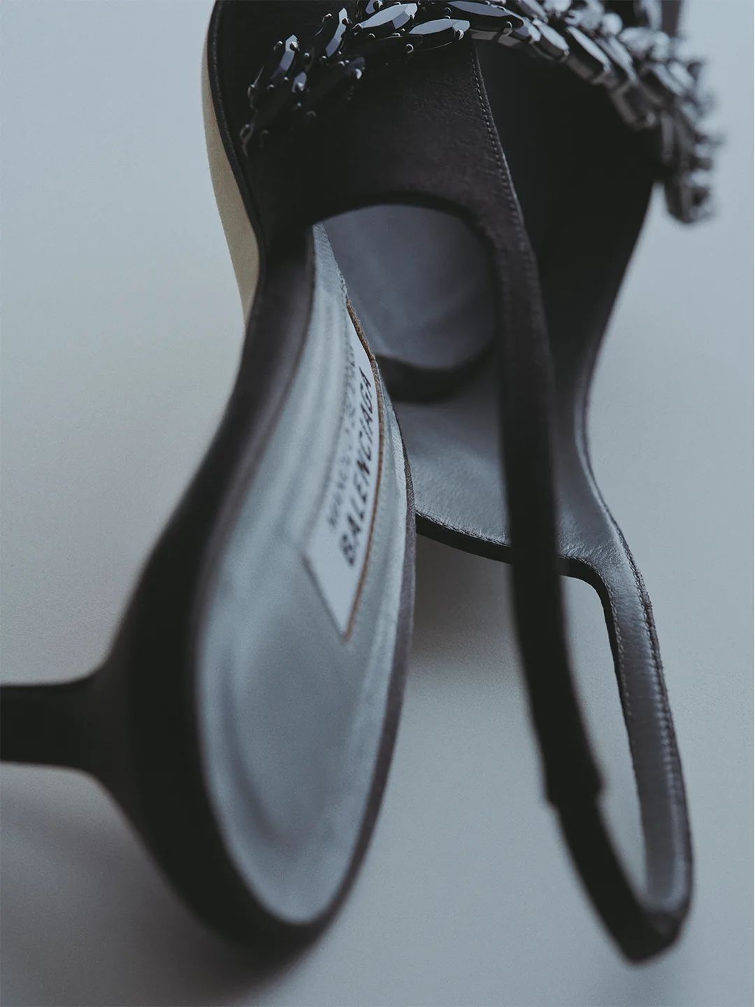 metal-balenciaga-x-manolo-blahnik-edit-10.webp