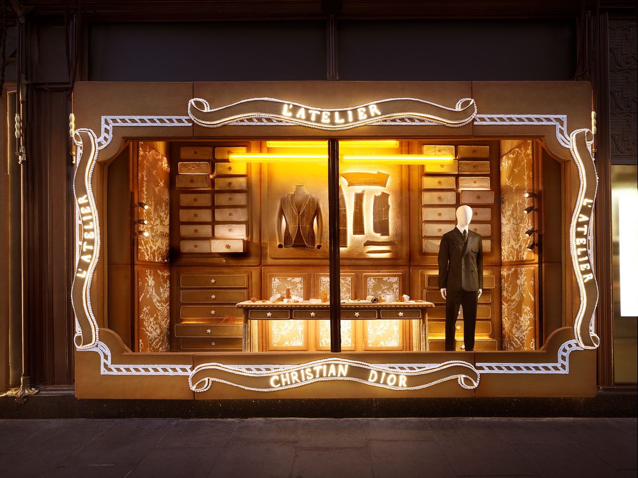 Dior X Harrods 5.jpg