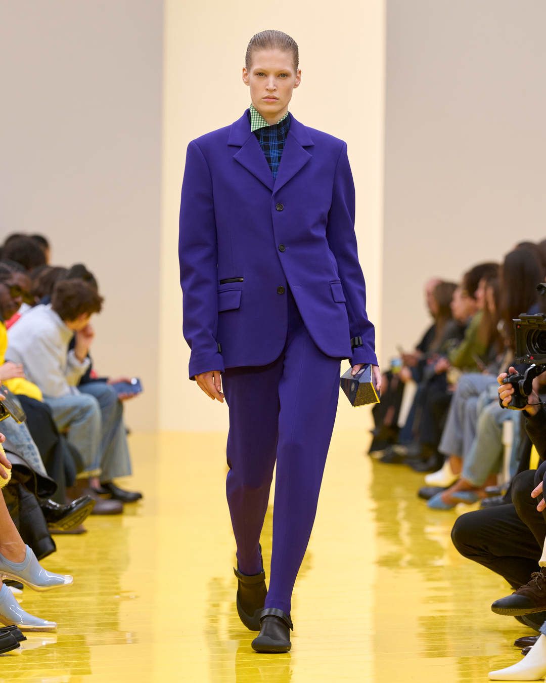 LOEWE_FAL-WINTER-26_23.jpg