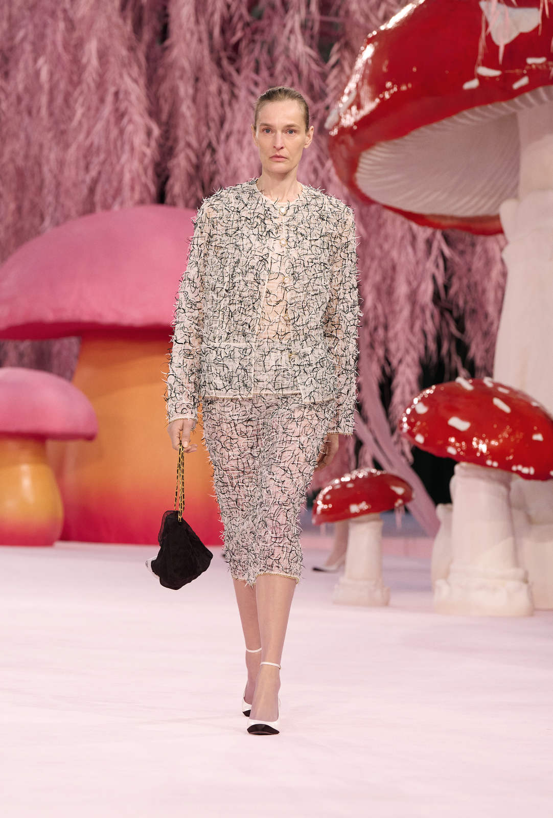 chanel_spring-summer-2026-haute-couture-8-2-HD.jpg
