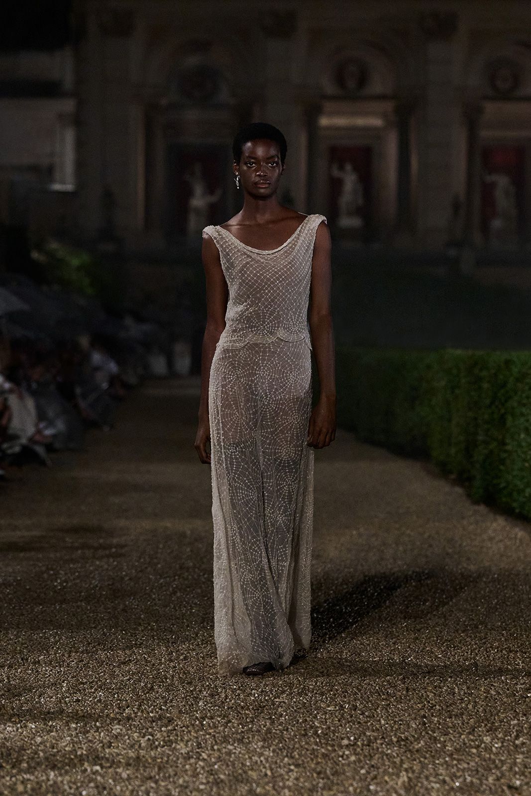 DIOR-CRUISE-26_10.jpg