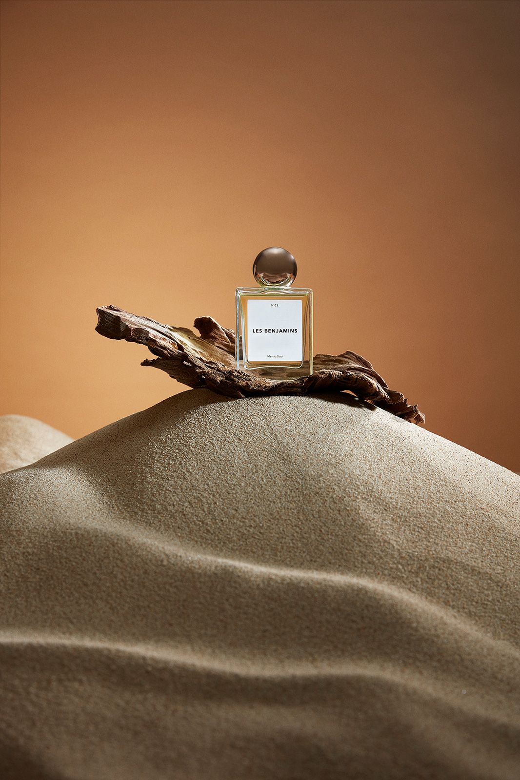 Les Benjamins Fragrance 3.jpg
