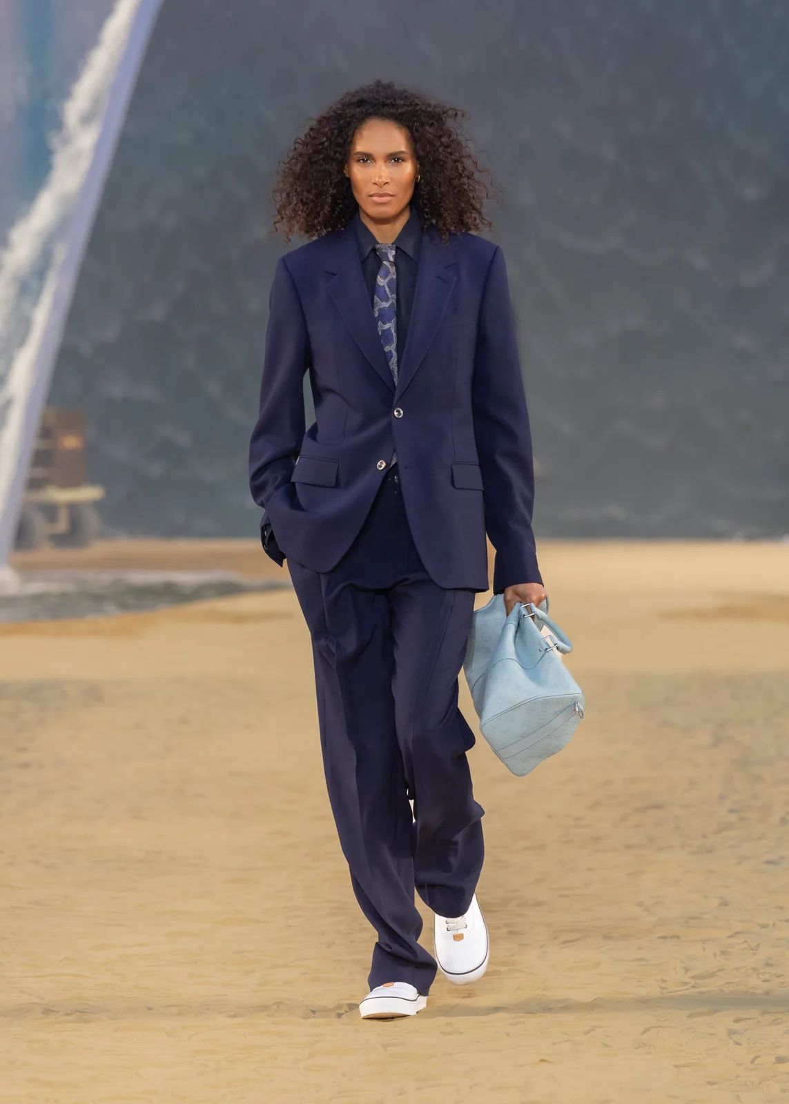 metal-louis-vuitton-men-ss27-02.webp