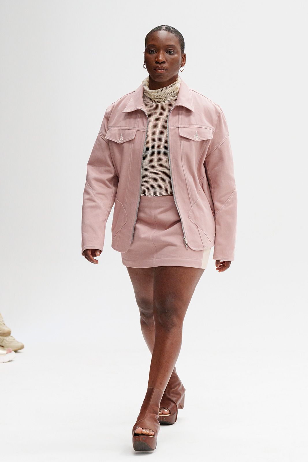 Acceptance Letter Studio 230712 S S24 Look05  Haydonperrior Bfw.jpg