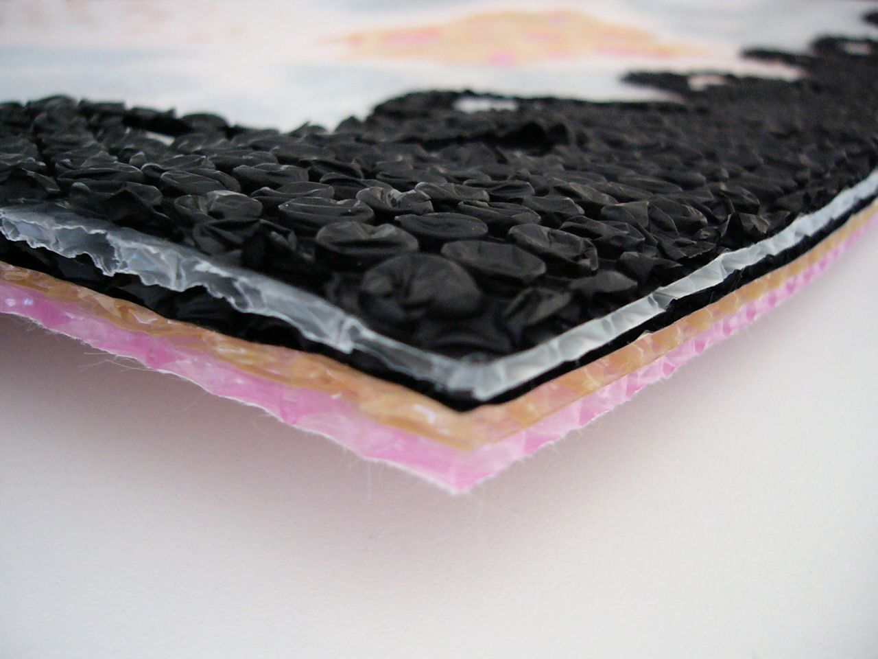 Files Fichier 13511 Bubble Wrap Rug 2008 C Katrin Sonnleitner C Gen Higashikawa .jpg