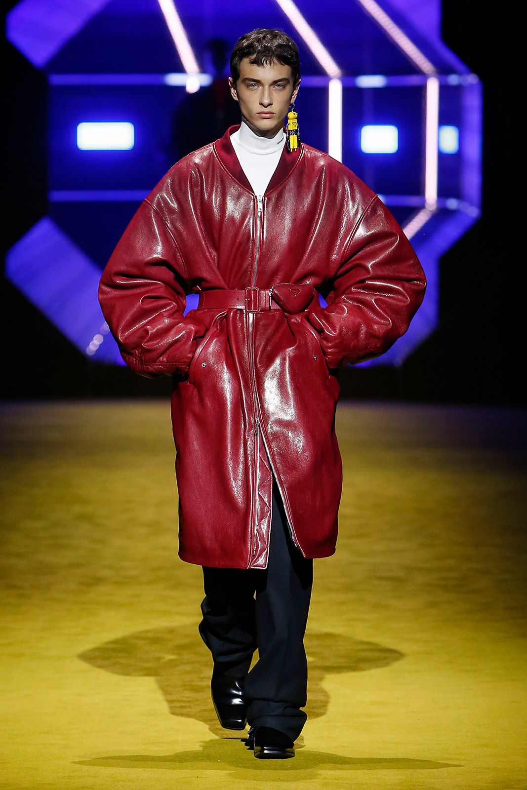 Prada Uomo F W22 Look22.jpg