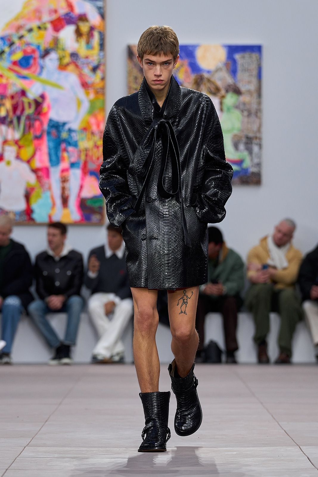 LOEWE_FW24_MW_SHOW_11.jpg