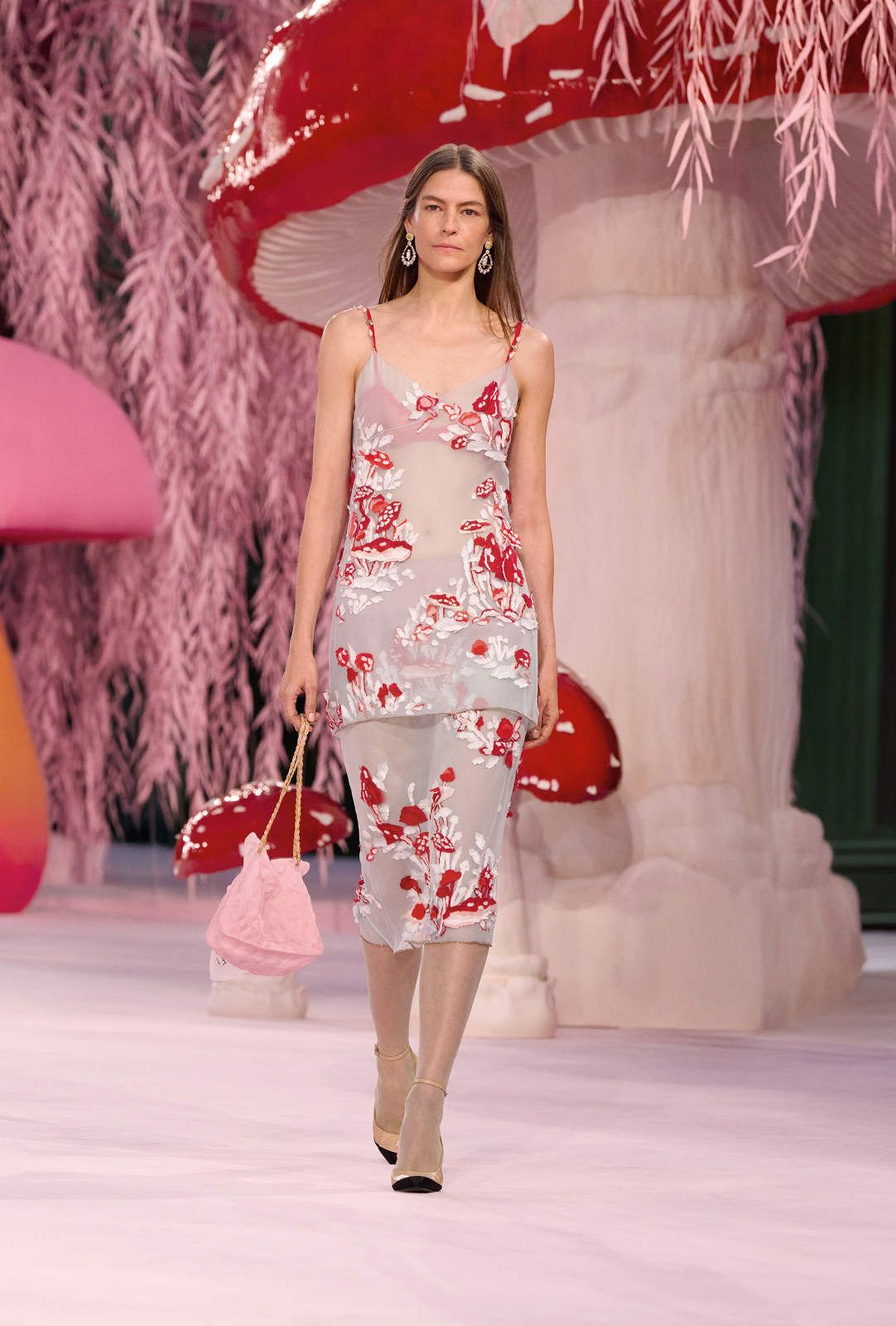 chanel_spring-summer-2026-haute-couture-6-2-HD.jpg