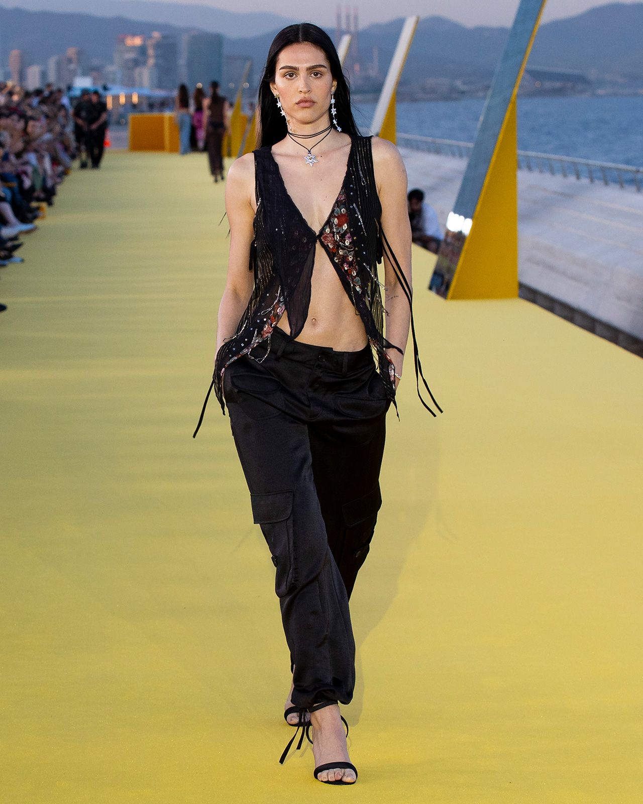 desigual-desfile-metal-40.jpg