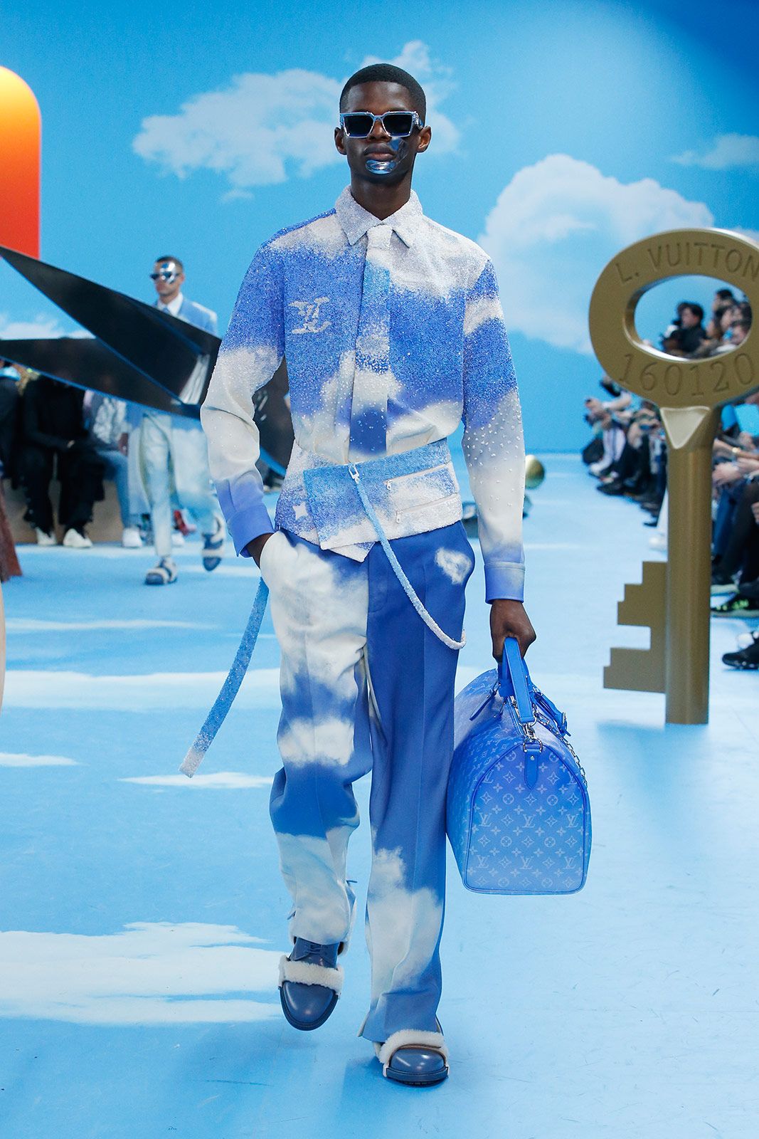 Louis Vuitton F W20 Metalmagazine 30.jpg
