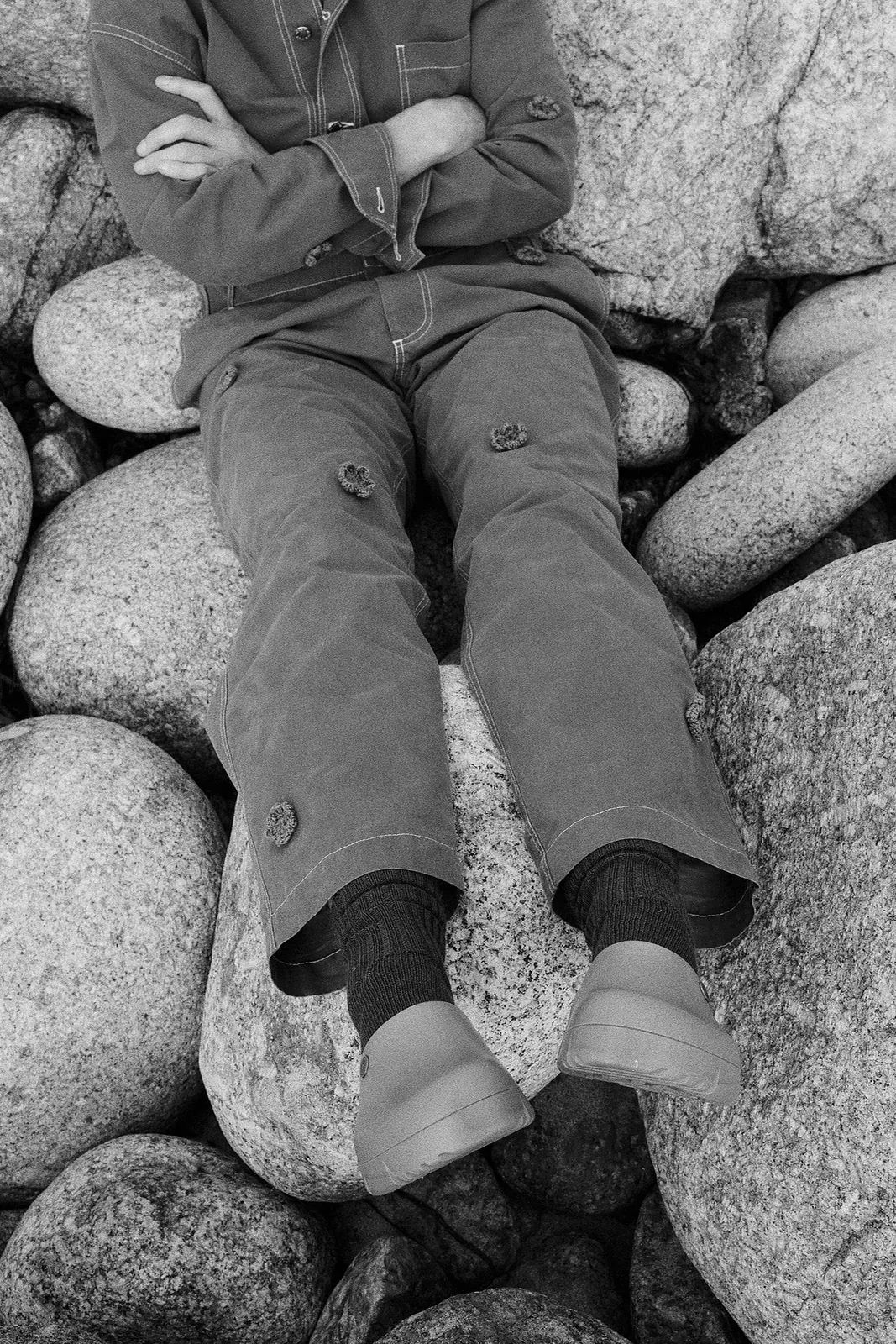 metal-birkenstock-song-for-the-mute-15.webp