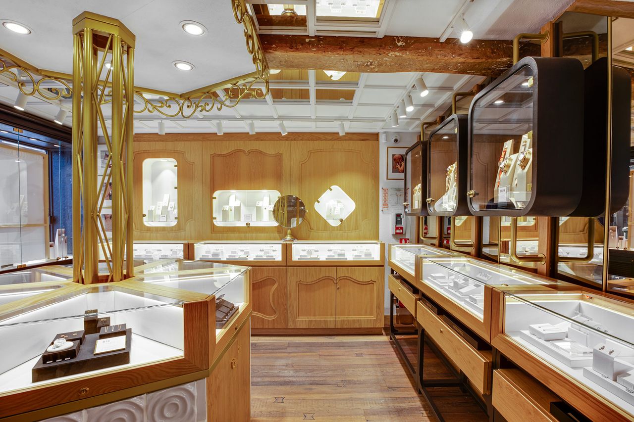 Aristocrazy Paris Le Marais 6.jpg