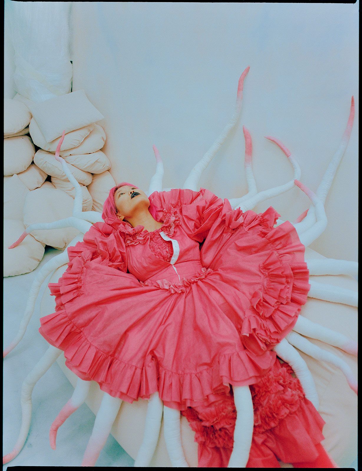 Olesya Asanova Metalmagazine 25.jpg
