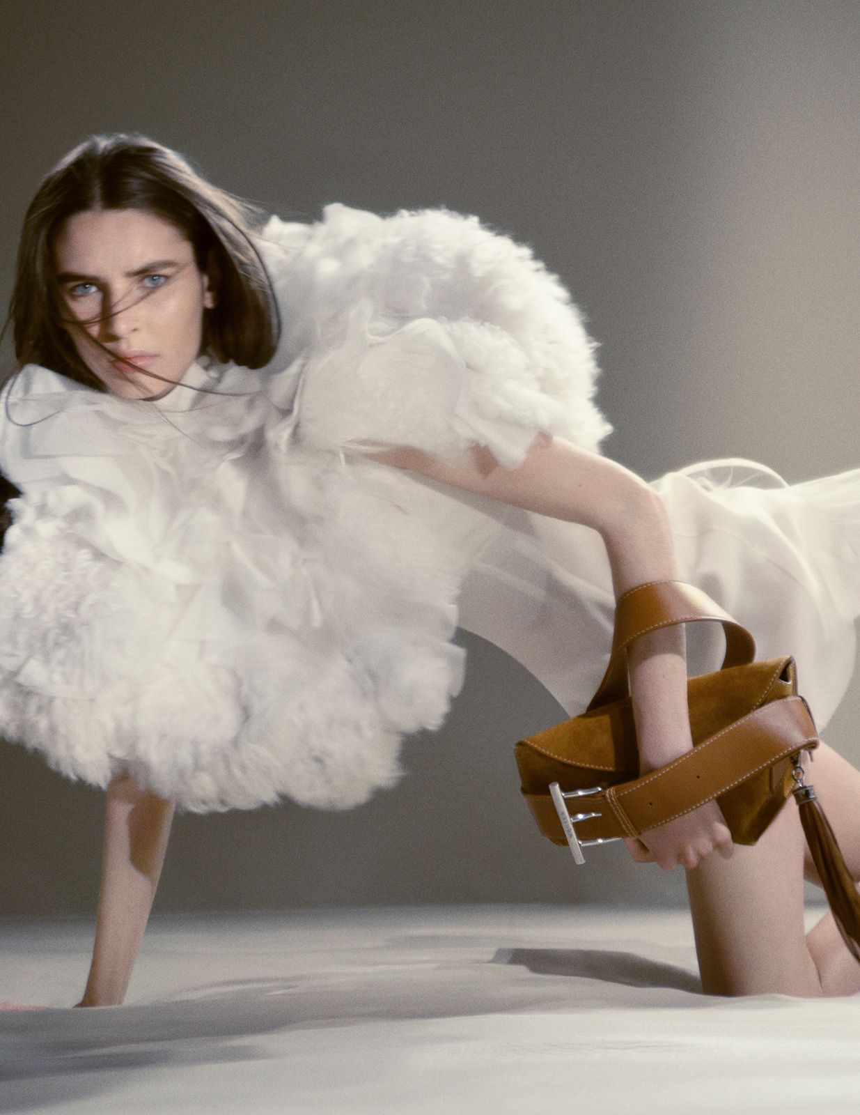 McQueen-Autumn-Winter-2025-Campaign-009-(2)-NO-LOGO.jpg