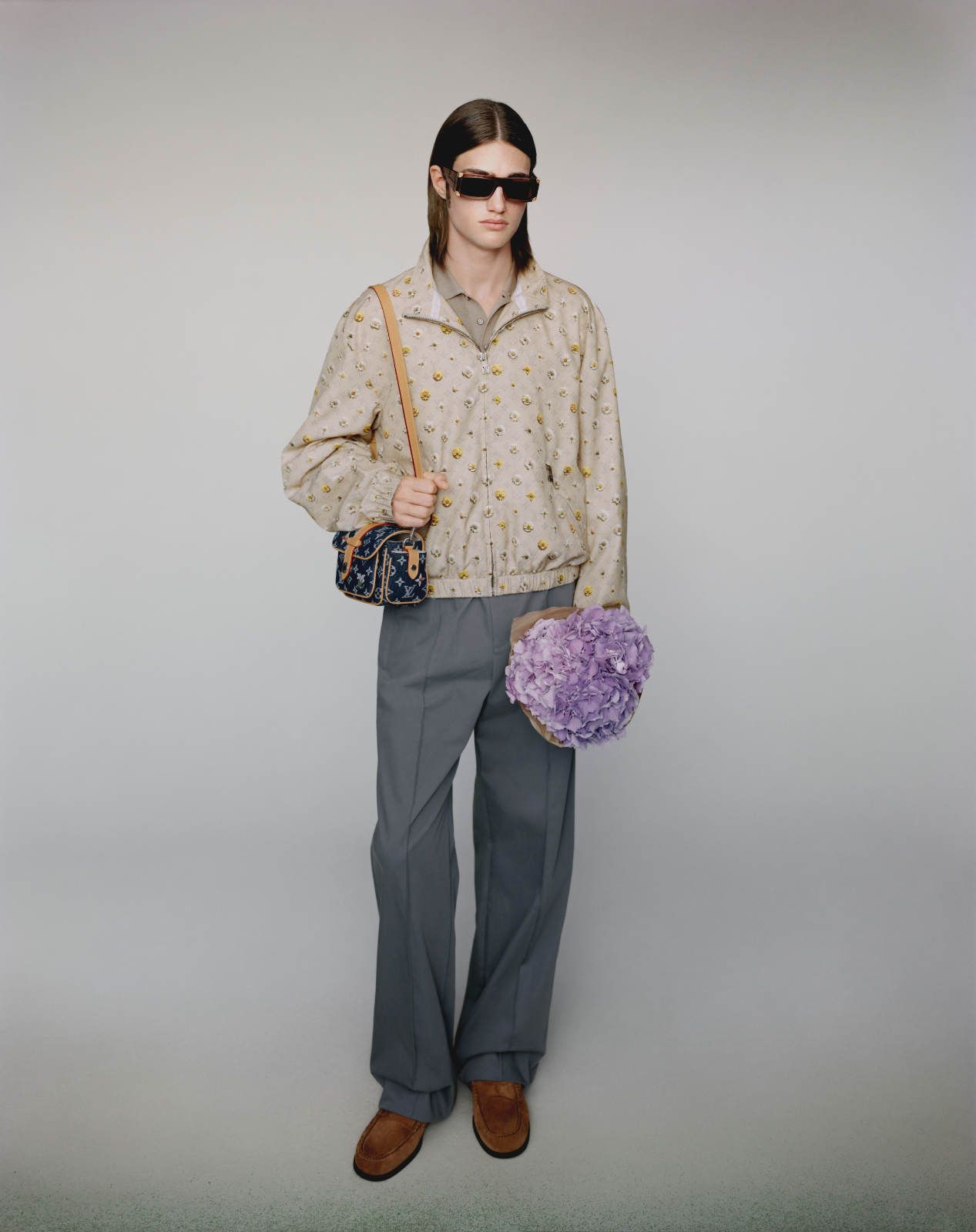LOUIS-VUITTON-MEN-SPRING-26_19.jpg