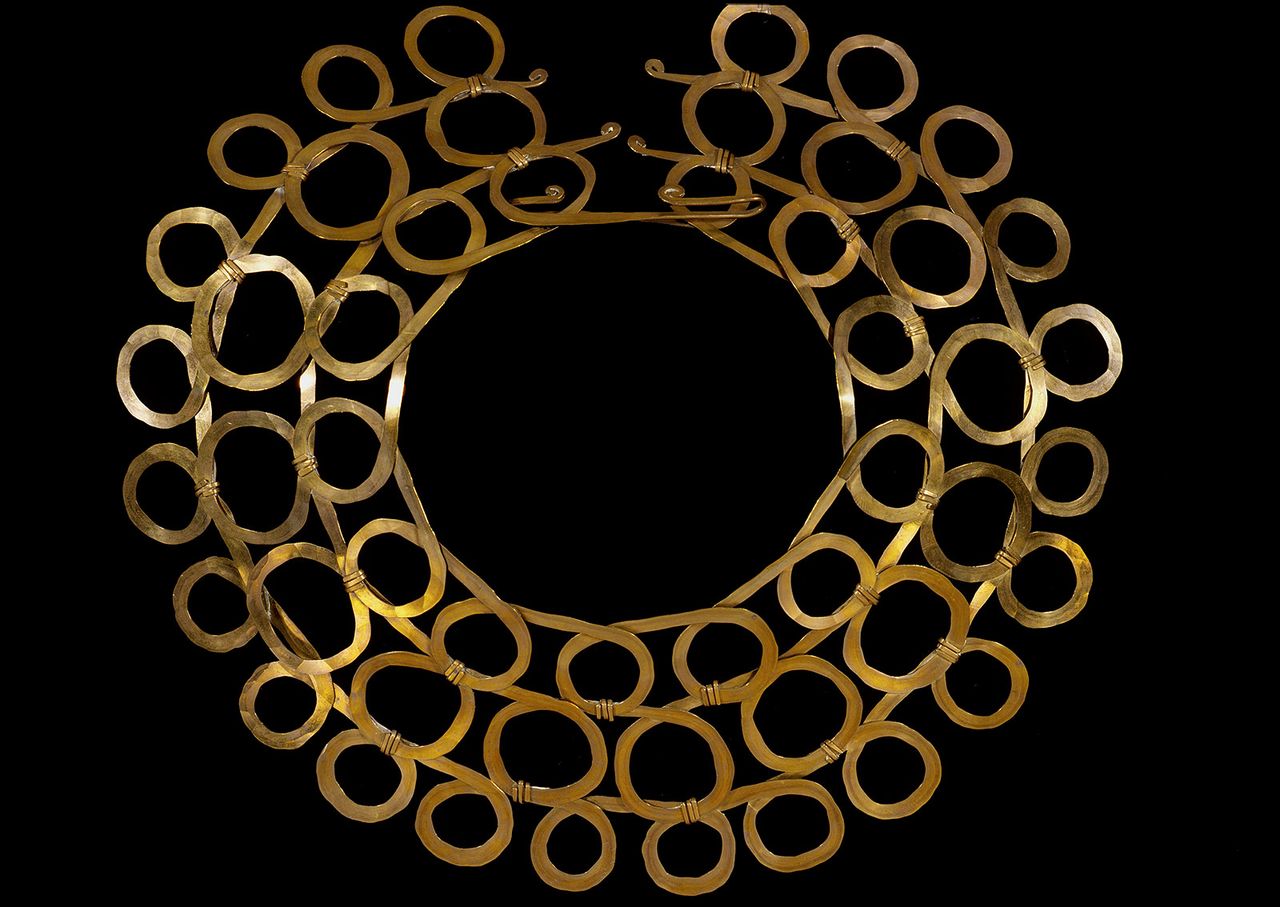 Alexander Calder Metalmagazine 5.jpg