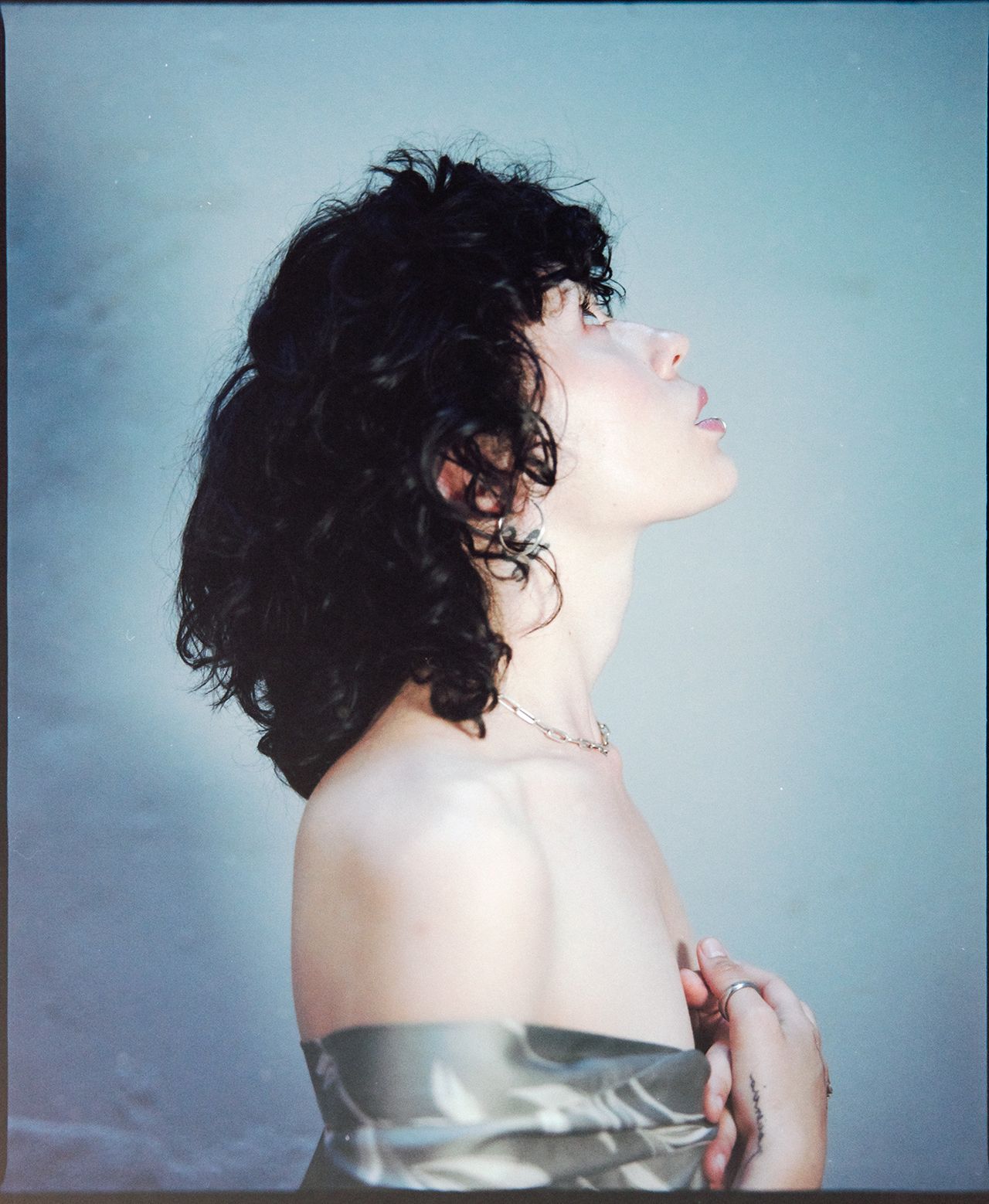 Alice Wonder Metalmagazine 4.jpg