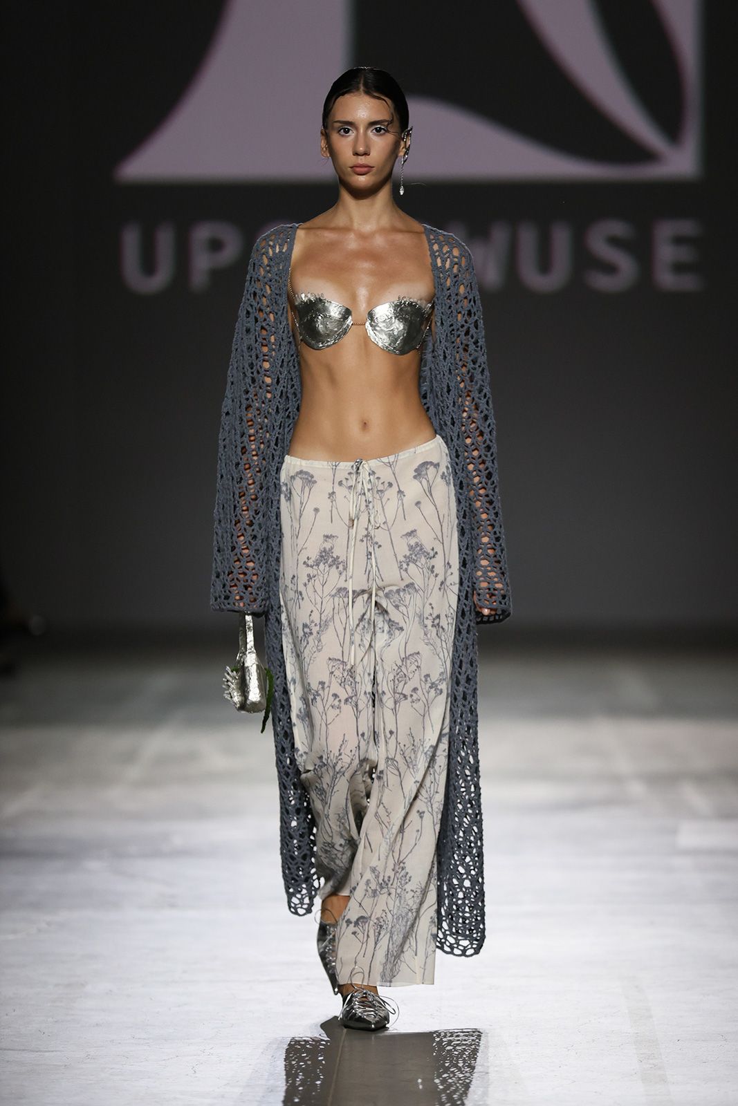 UFW_SS_25_TONiA-UPSLOWUSE-catwalk_Credit_Andriy-Sokolov-(25).jpg