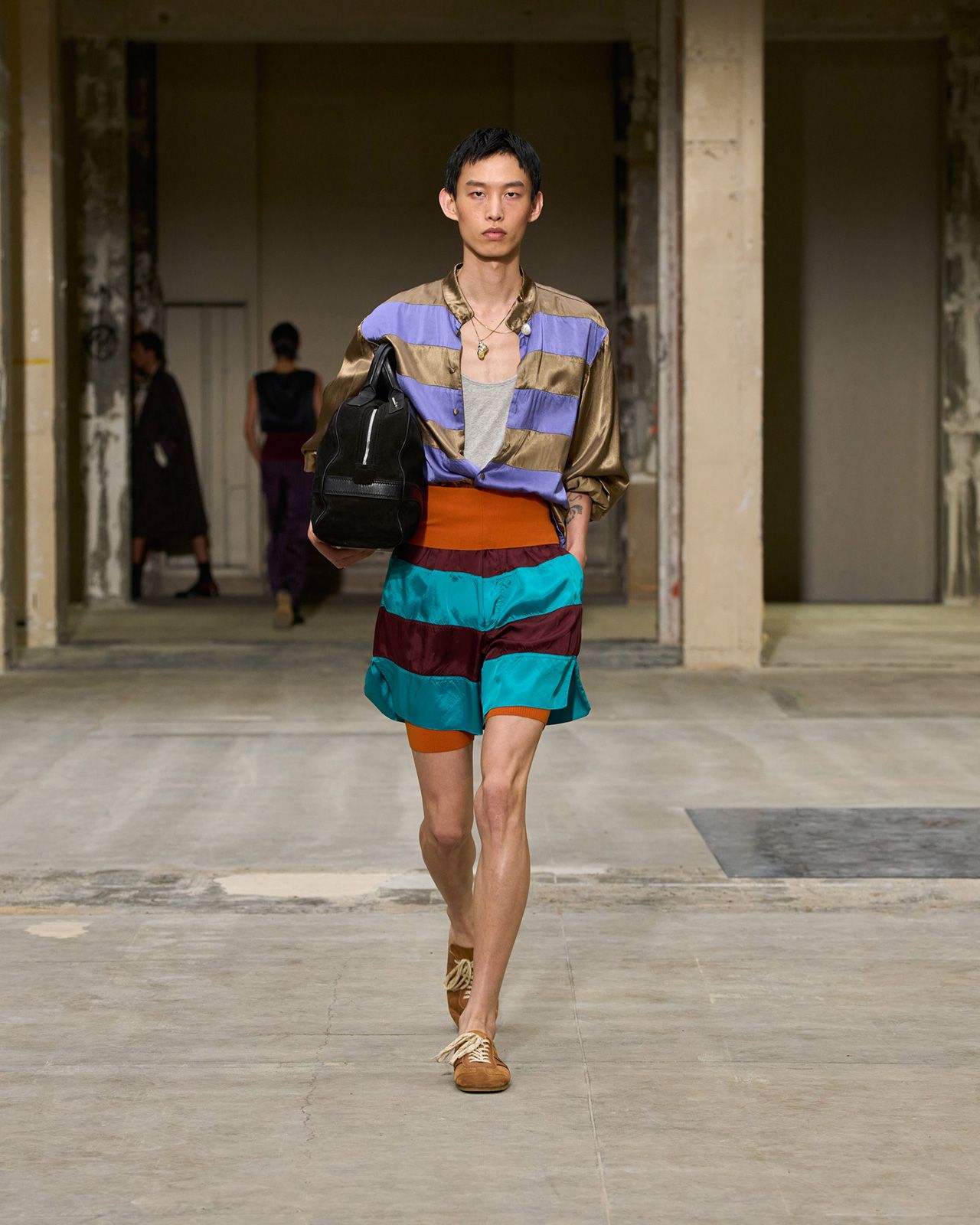 Dries-Van-Noten-S26-19.jpg