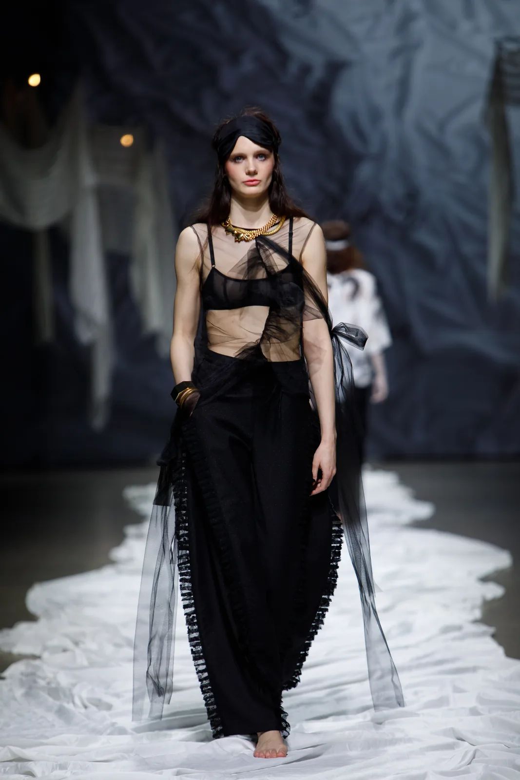 metal-rfw-2026-una-berzina-06.webp