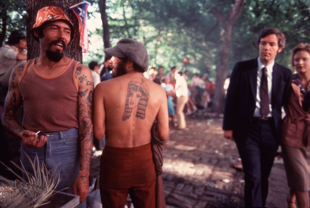 4 Arlene Gottfried Puerto Rican Day Parade Copyright Arlene Gottfried Courtesy Galerie Bene Taschen.jpg