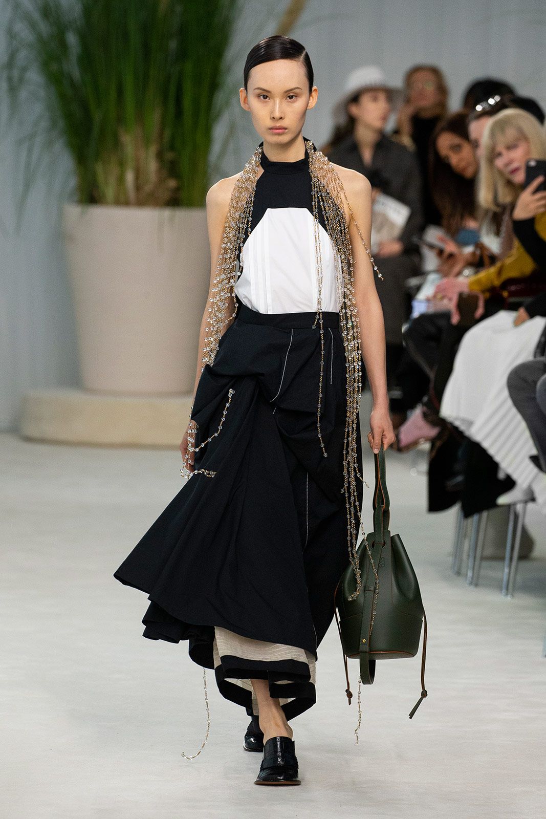 Loewe Women S S20 Look 16.jpg