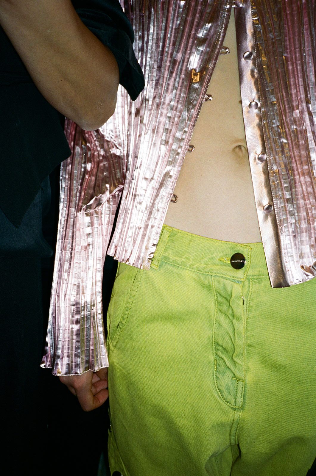 Neith Nyer Metalmagazine 1.jpg