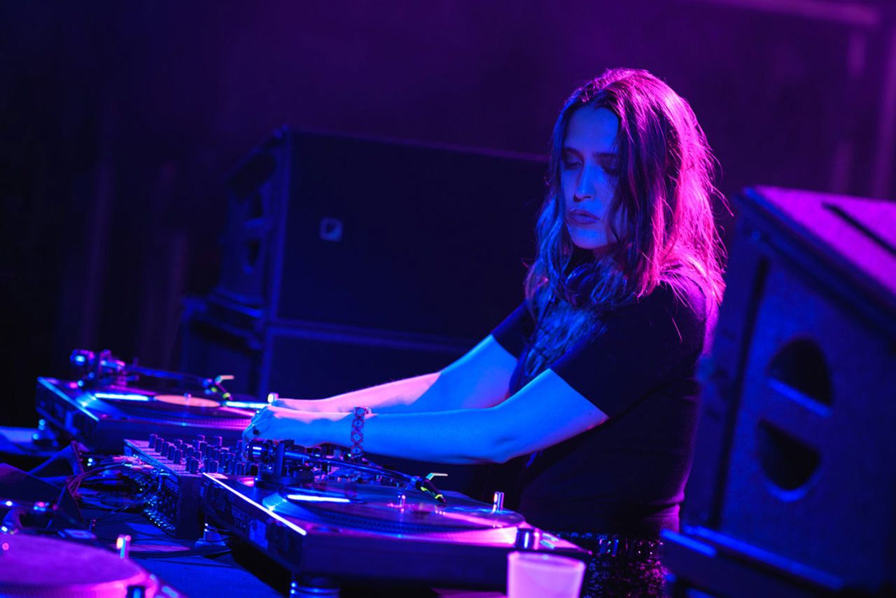 Helenahauff Sonarpub Friday Sonar2018 Arielmartini 2976.jpg