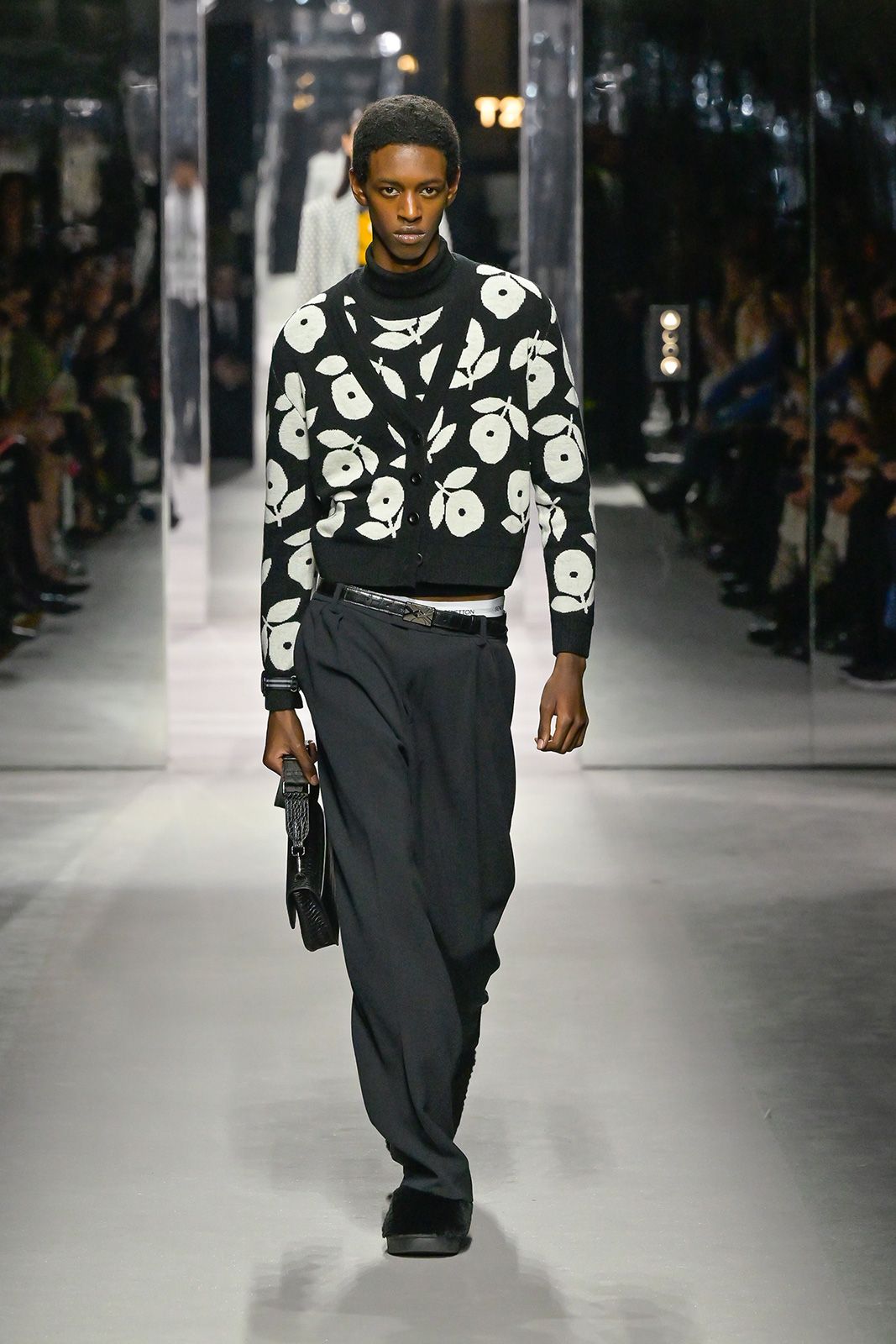 Benetton Fw23 Runway Press Look06.jpg