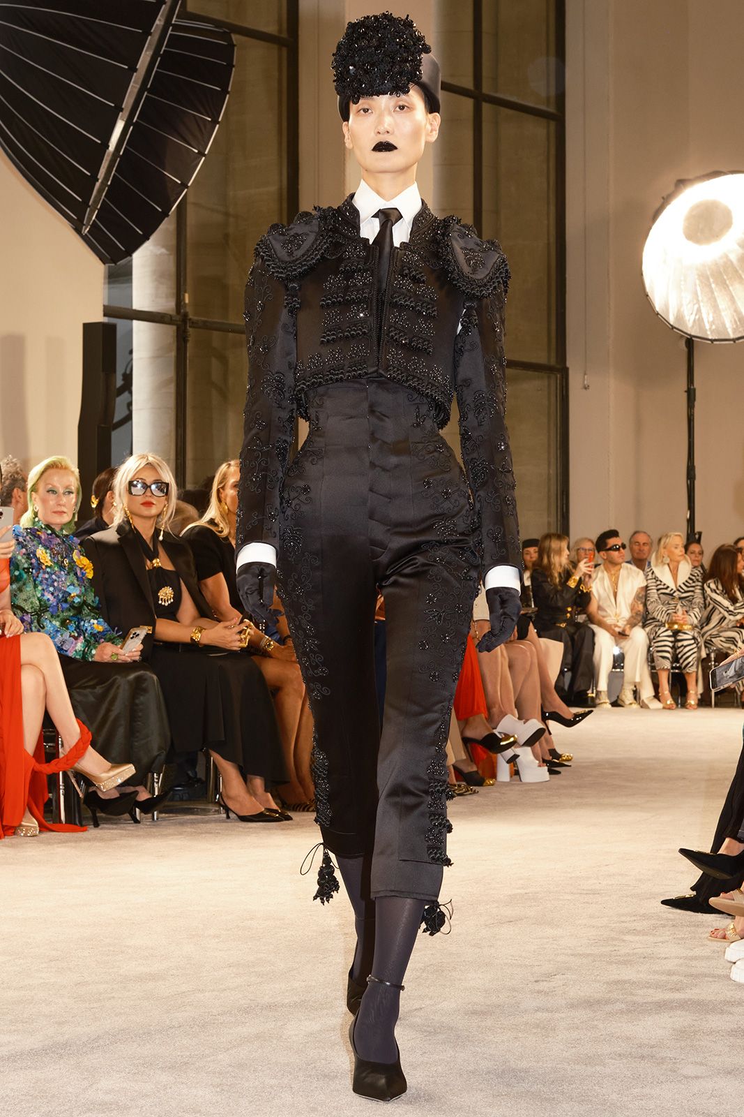 SCHIAPARELLI_HC_FW2526_18.jpg