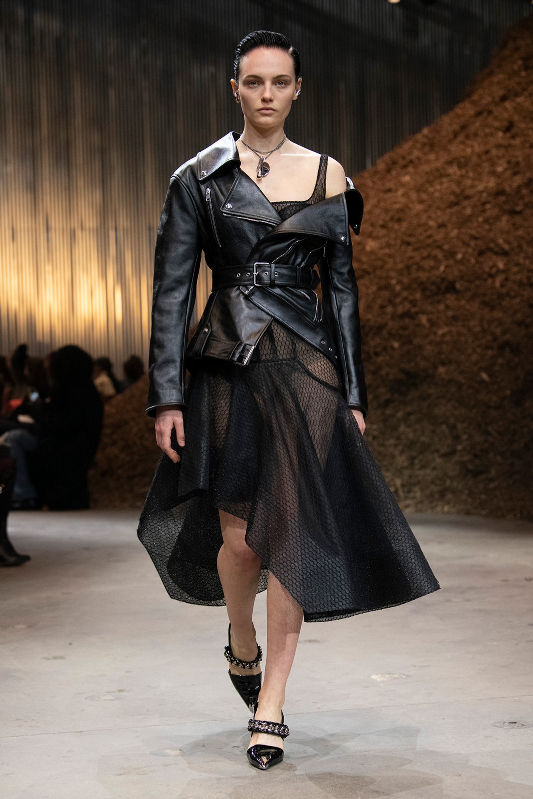 Alexander Mc Queen Fw 2022 Metalmagazine 25.jpg