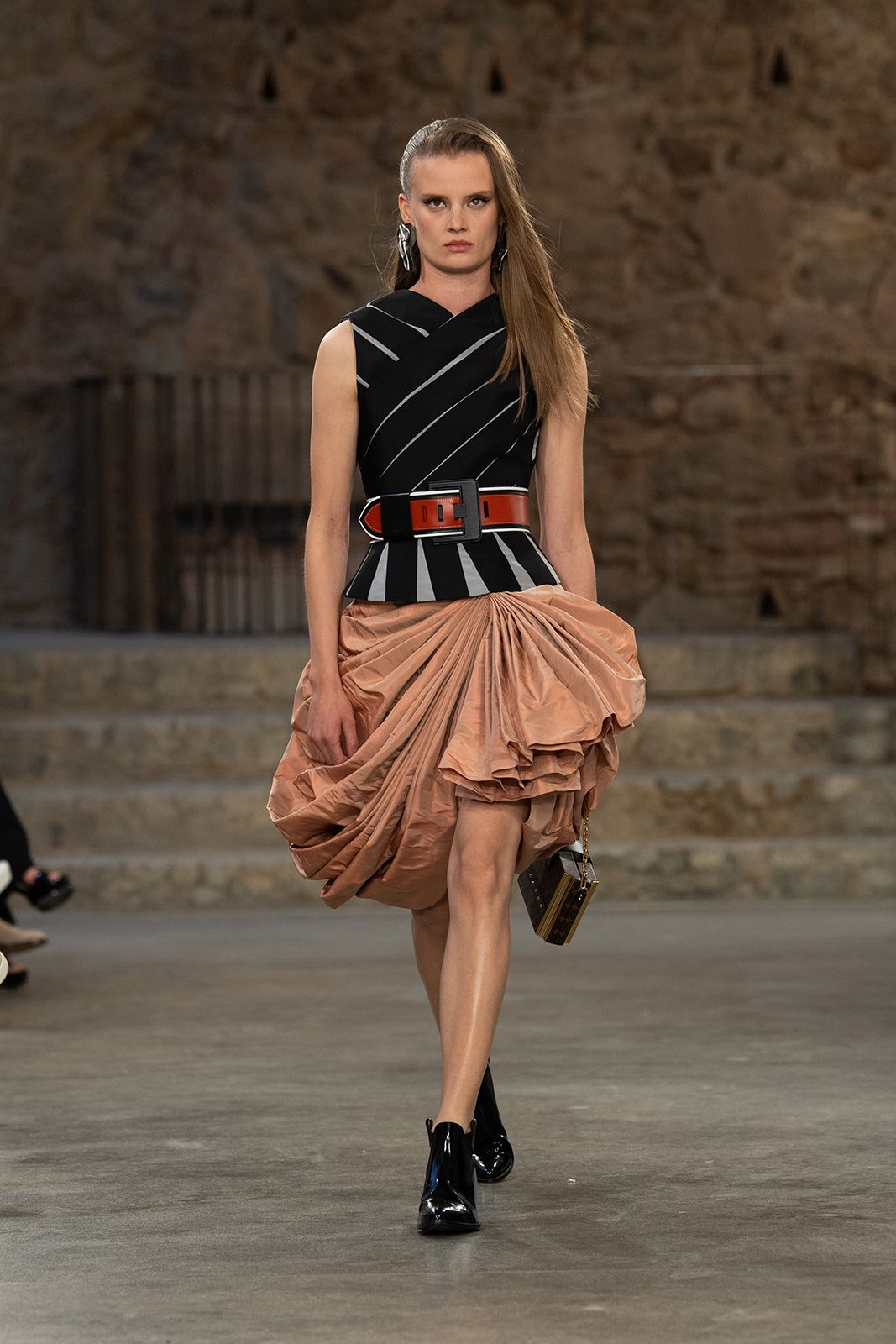 Louis-Vuitton_CR25_52.jpg