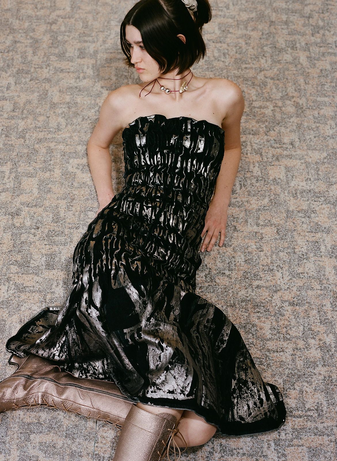 Anne Isabella Metalmagazine 28.jpg