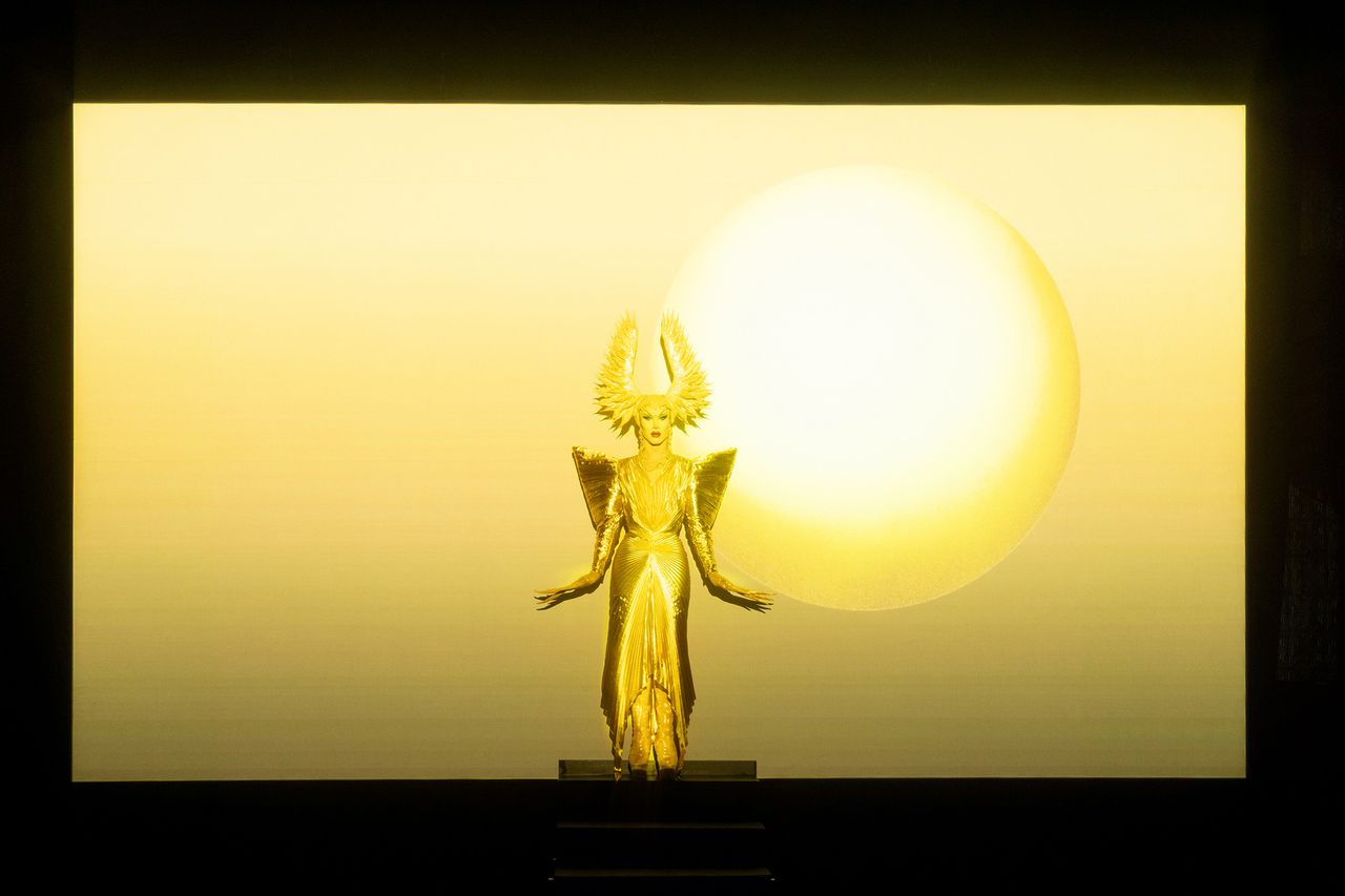 Sasha_Velour_10.jpg