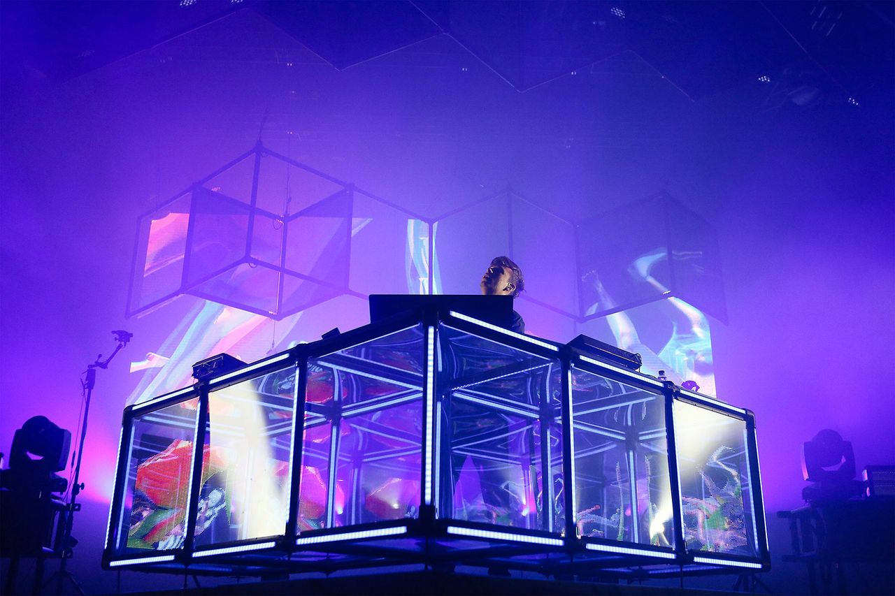 Flume Sonarpub Sonar2016 Leafhopper 001.jpg