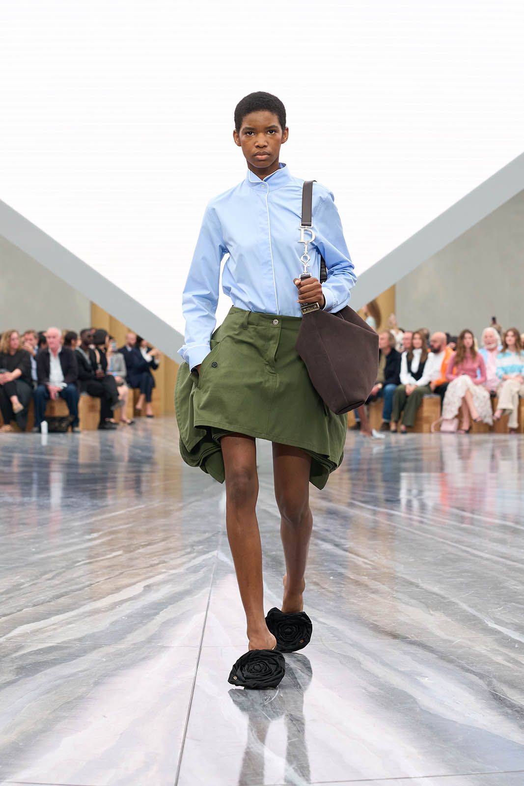DIOR_W_RTW_SS26_23.jpg