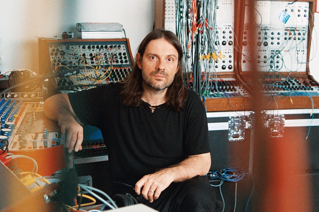 Alessandro Cortini Metalmagazine 4.jpg