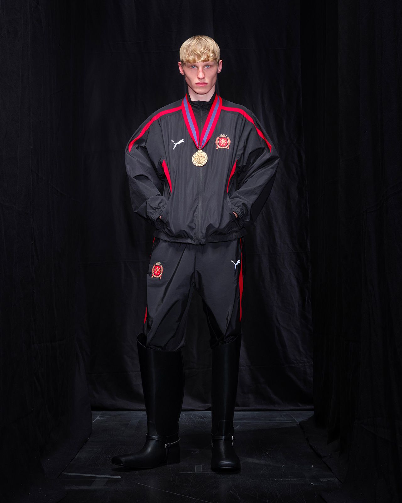 BALENCIAGA-WINTER-25-LOOK-58_ETHAN.jpg