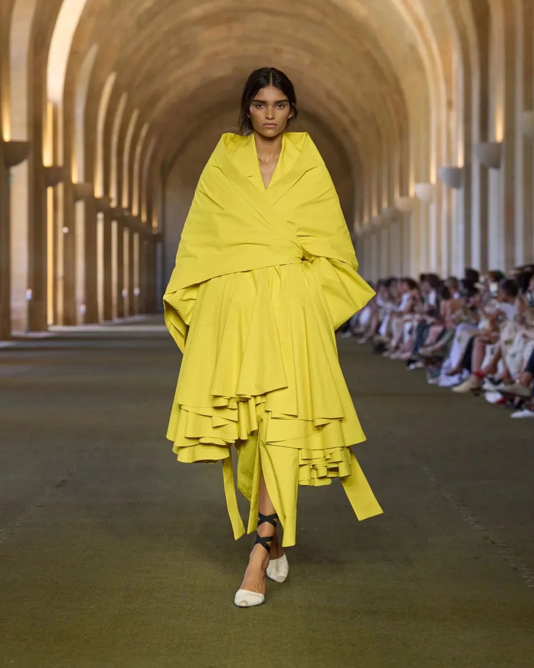 metal-jacquemus-04.webp