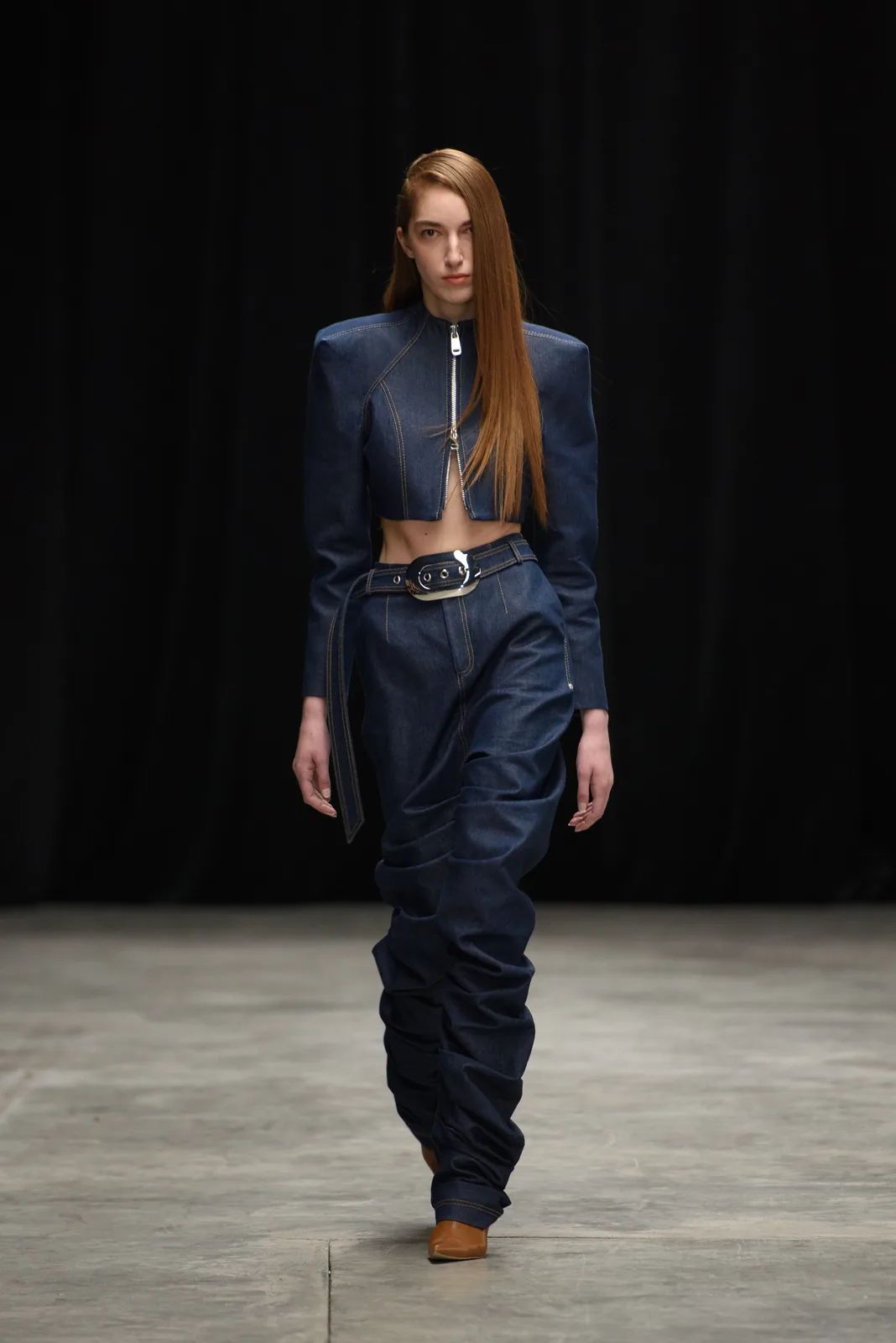 metal-mercedes-benz-fashion-week-tbilisi-03-alekandre-akhalkatsishvili-03.webp