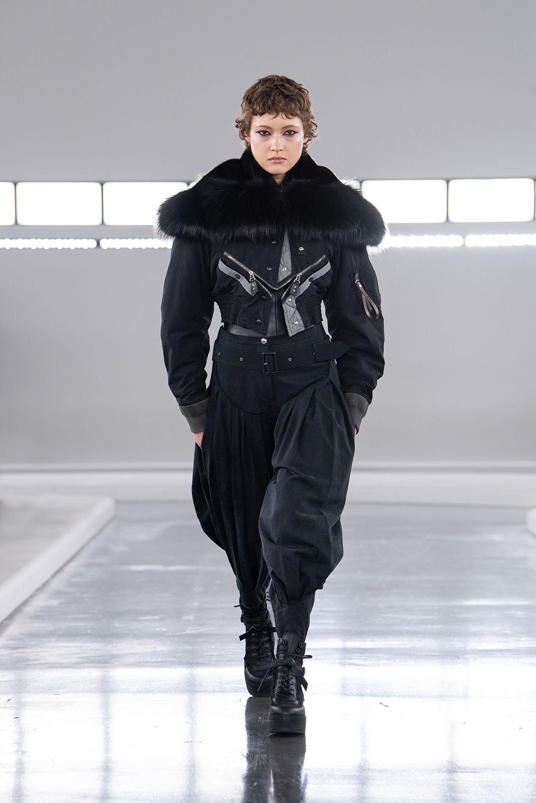 Louis_Vuitton_Women_s_Pre-Fall_2024_46.jpg